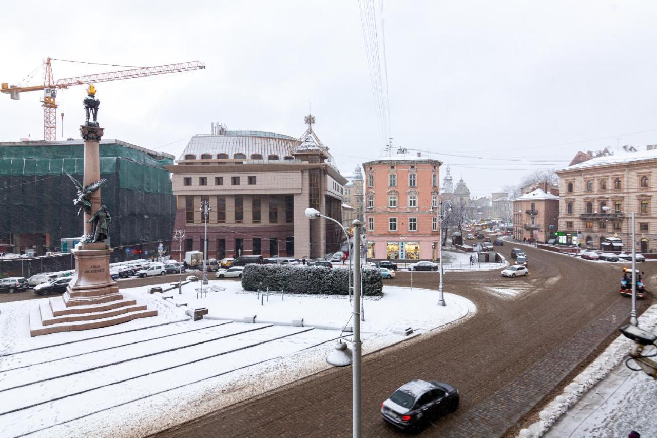 Romari Площа Міцкевича Leópolis Exterior foto